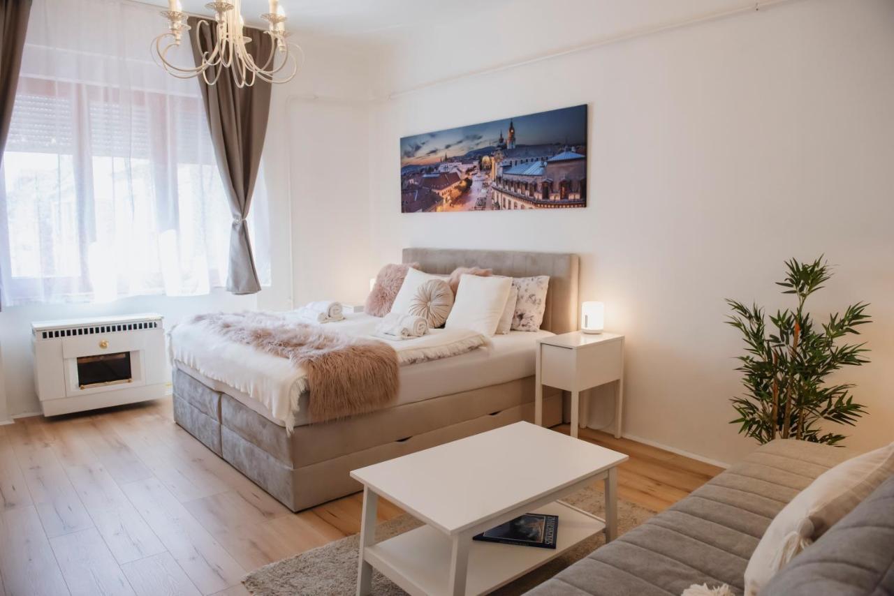 Heart Of Pecs Apartman Free Parking 外观 照片