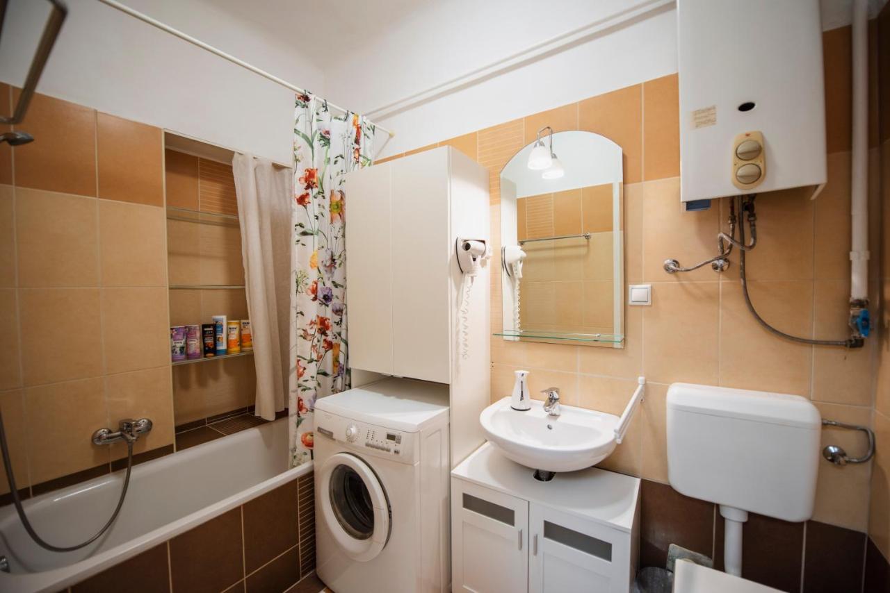 Heart Of Pecs Apartman Free Parking 外观 照片