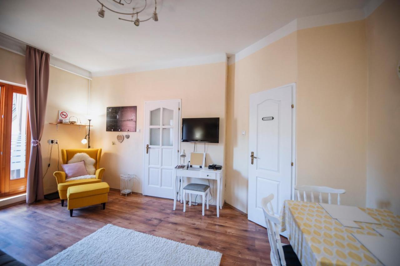 Heart Of Pecs Apartman Free Parking 外观 照片