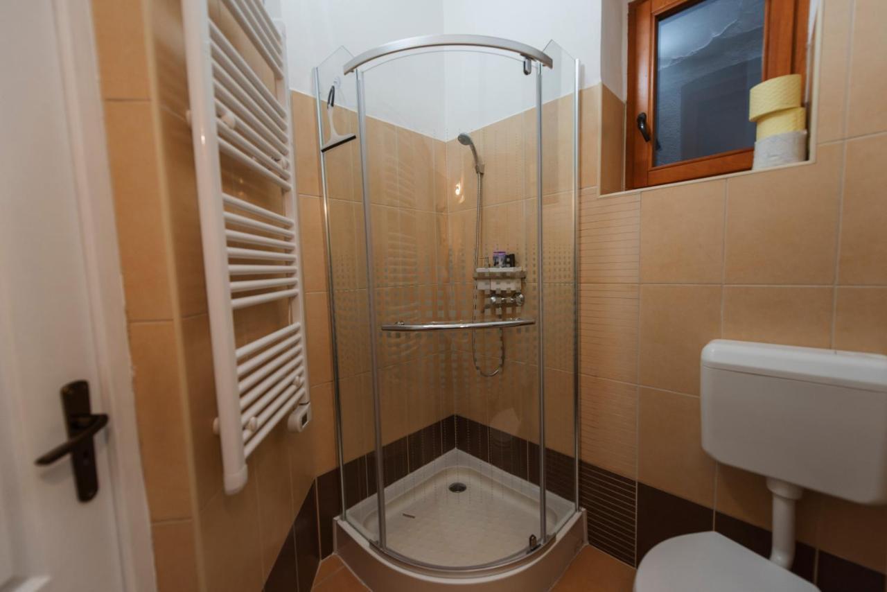 Heart Of Pecs Apartman Free Parking 外观 照片