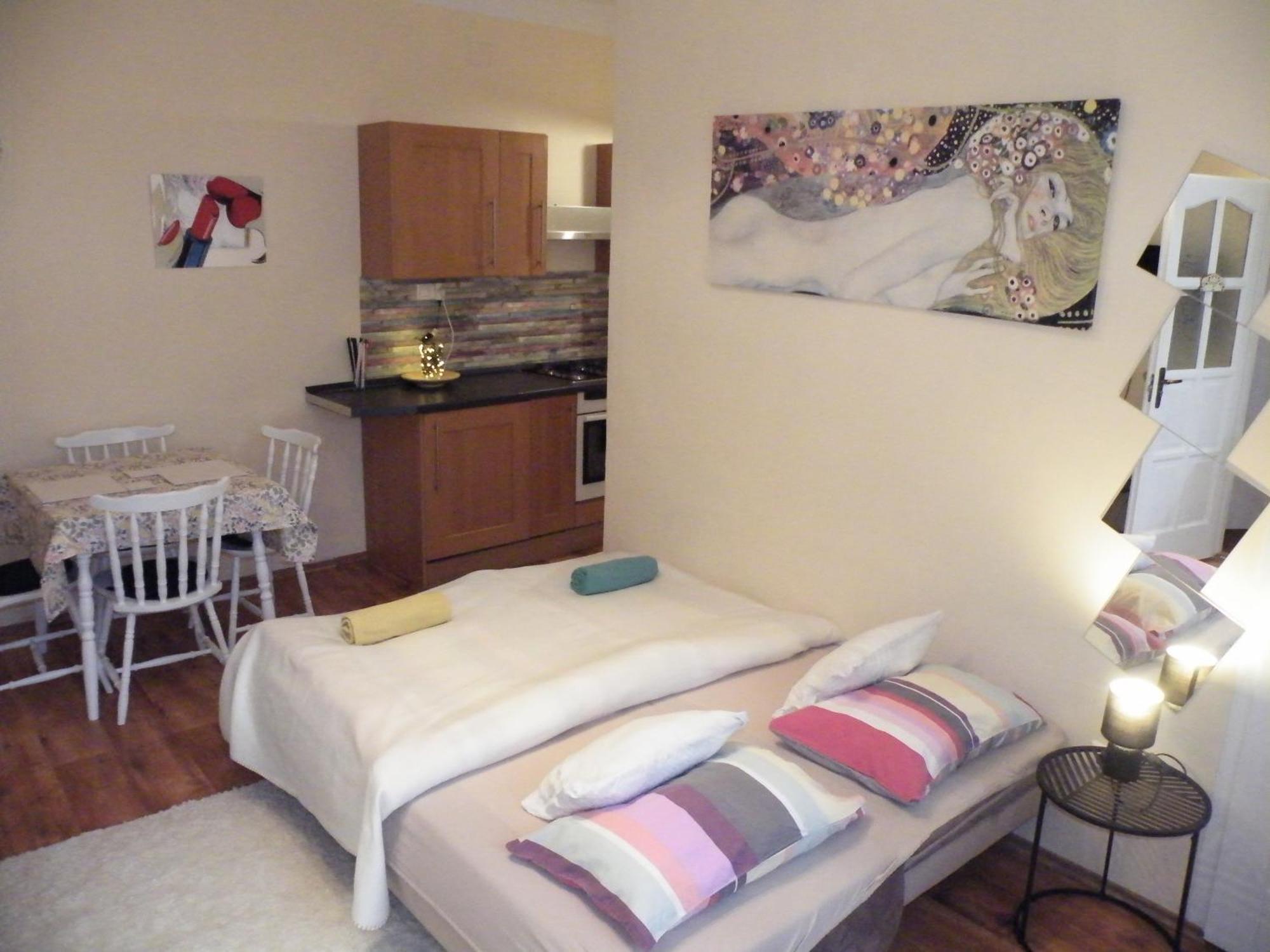 Heart Of Pecs Apartman Free Parking 客房 照片